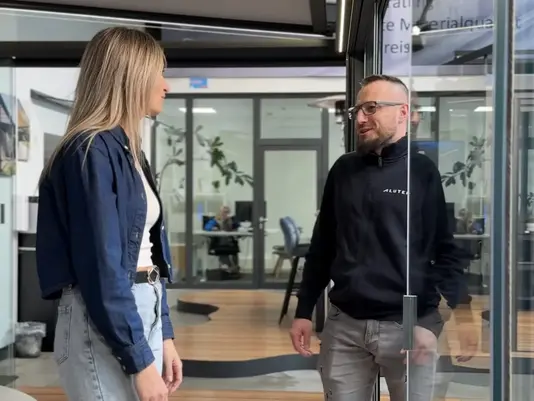 Beratungsgespräch bei Aluterr